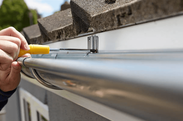 gutter repair racine